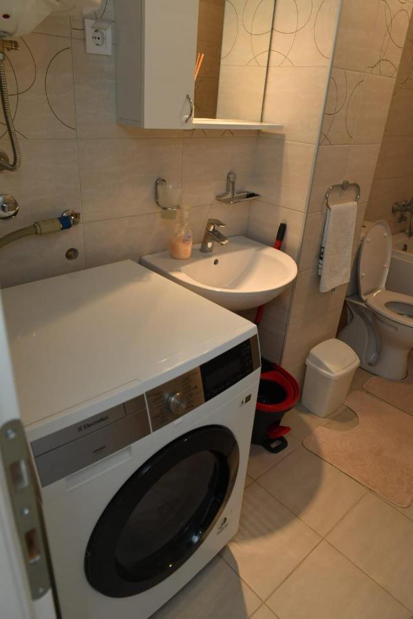 Dobi Apartmani Wing Jagodina Exteriér fotografie