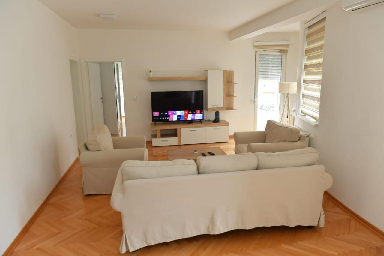 Dobi Apartmani Wing Jagodina Exteriér fotografie